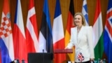 Ngoại trưởng Anh, bà Truss, tại hội nghị của NATO, tháng 6/2022.