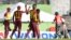 ওয়েস্ট ইন্ডিজের রোমারিও শেফার্ড ডোমিনিকার উইন্ডসর পার্কে ওয়েস্ট ইন্ডিজ এবং বাংলাদেশের মধ্যে দ্বিতীয় টি-টোয়েন্টি খেলার সময় বাংলাদেশের আফিফ হোসেনের উইকেট নেয়ার পর উল্লাস করছেন। (ছবি র‍্যান্ডি ব্রুকস/এএফপি)