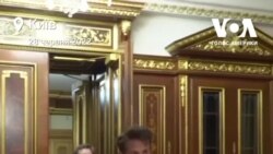 Американський актор та режисер Шон Пенн зустрівся з президентом України Володимиром Зеленським. Відео