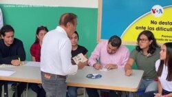 El candidato a la presidencia de Colombia, el ingeniero Rodolfo Hernández ejerce su derecho al voto 
