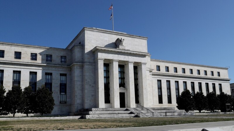 Fed advierte que cambios «abruptos» en las tasas podrían afectar la economía