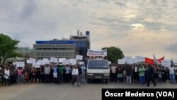 Trabalhadores são-tomenses protestam contra incumprimento de Governo do acordo sobre aumento salarial, São Tome, 17 Junho 2022