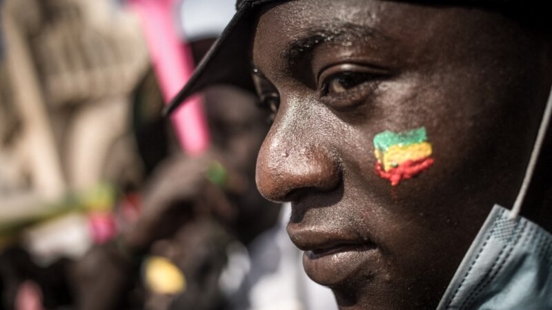 Soulagement à Bamako après la levée des sanctions de la Cédéao