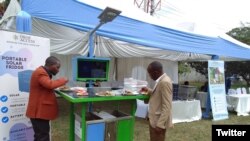  The T-Bin served as a Table Bin as the waste is odourless. (Twitter/@environpreneur)