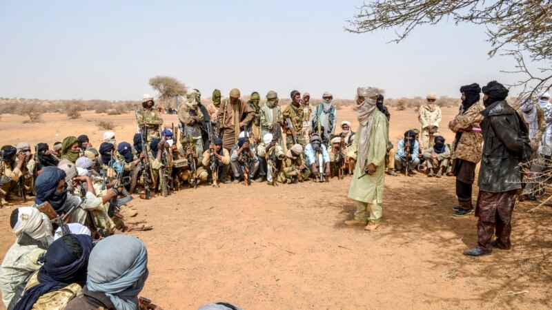Des groupes armés imposent un couvre-feu dans ville malienne de Kidal