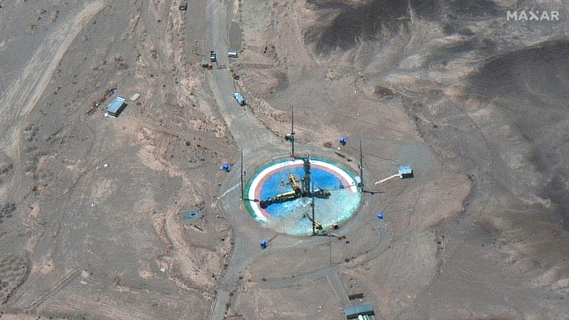 Citra Satelit Tunjukkan Ada Aktivitas di Pusat Antariksa Iran