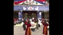 好莱坞明星理查·基尔参加达赖喇嘛生日庆祝 