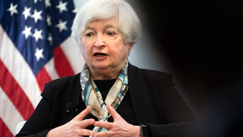 Yellen impulsa agenda de Biden a medida que se acercan elecciones de medio término