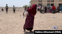 Dans les zones de conflit, "les droits à la vie, à la sécurité, à la justice, le droit de ne pas être soumis à des traitements ou châtiments cruels, inhumains ou dégradants ont été violés" par l'ensemble des belligérants.