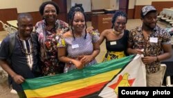 A group photo of some YALI fellows from Zimbabwe