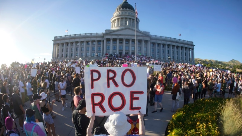 Abortion Fights Move to US States
