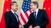 دیدار آنتونی بلینکن و وانگ یی، وزیران خارجه آمریکا و چین، در حاشیه نشست گروه ٢٠ در جزیره بالی، اندونزی. ٩ ژوئیه ٢٠٢٢