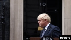 British Prime Minister Boris Johnson makes a statement at Downing Street in London, July 7, 2022. 