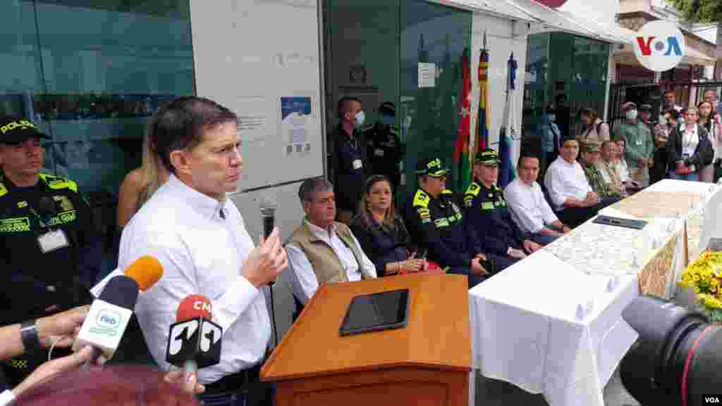 El ministro de Justicia y del Derecho, Wilson Ruiz Orejuela, participó desde Bucaramanga, departamento de Santander, en el protocolo de apertura de la jornada electoral. [Foto Heider Logatto Cuadros].