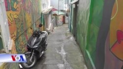 Những bức bích họa ở ‘Dốc Nhà Làng’