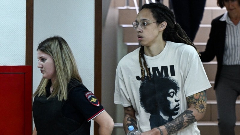 Échange de prisonniers entre Washington et Moscou: Brittney Griner enfin libre