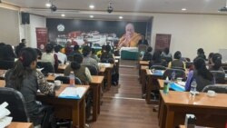 བོད་པ་བགྲེས་སོང་ཚོར་ལྟ་སྐྱོང་གི་ཟབ་སྦྱོང་སྤྲད་པ། 