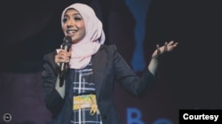 Sakdiyah Ma'ruf kerap mengangkat isu ekstremisme Islam dan kekerasan terhadap perempuan dalam materi stand-up comedynya (dokumentasi pribadi)