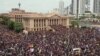 斯里蘭卡反對派希望組成新政府 抗議者繼續佔領總統和總理官邸
