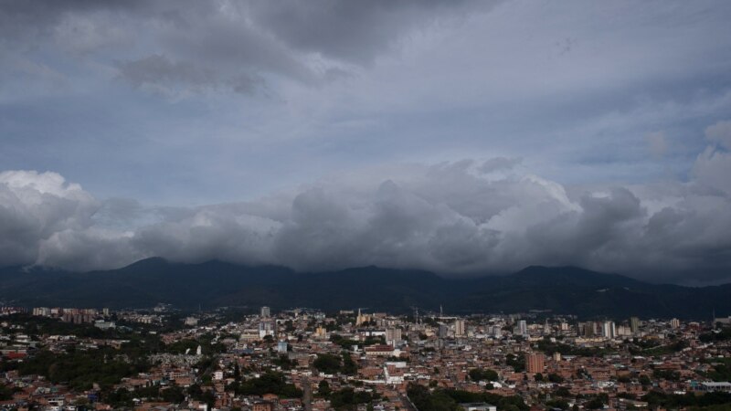 Viajar a Venezuela: un destino costoso e inaccesible para muchos migrantes venezolanos