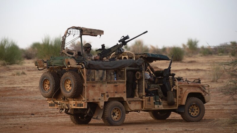 Six morts dont 2 gendarmes et un policier dans une rare attaque près de Bamako