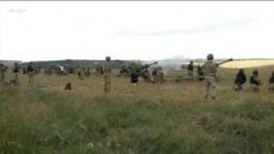 乌克兰炮兵在英国接受培训 