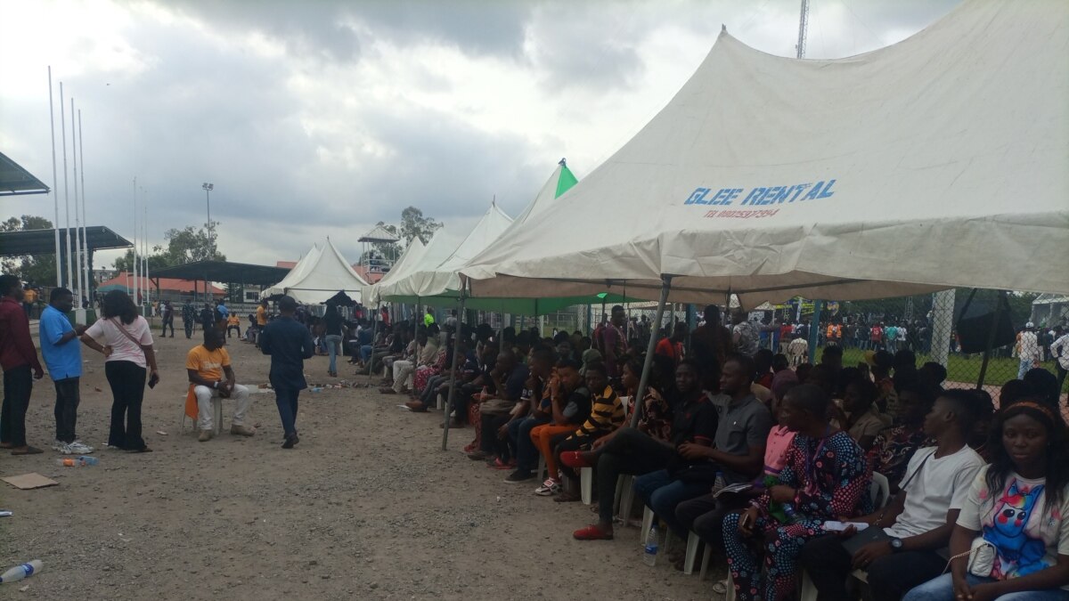 Nigerian Activists Encourage Young Concertgoers to Vote - Vimarsana News
