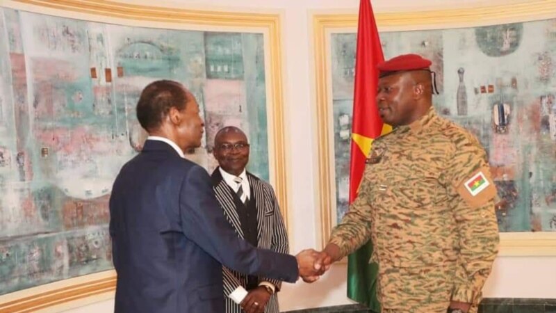 Seuls deux ex-présidents du Faso ont répondu à l'appel de Damiba