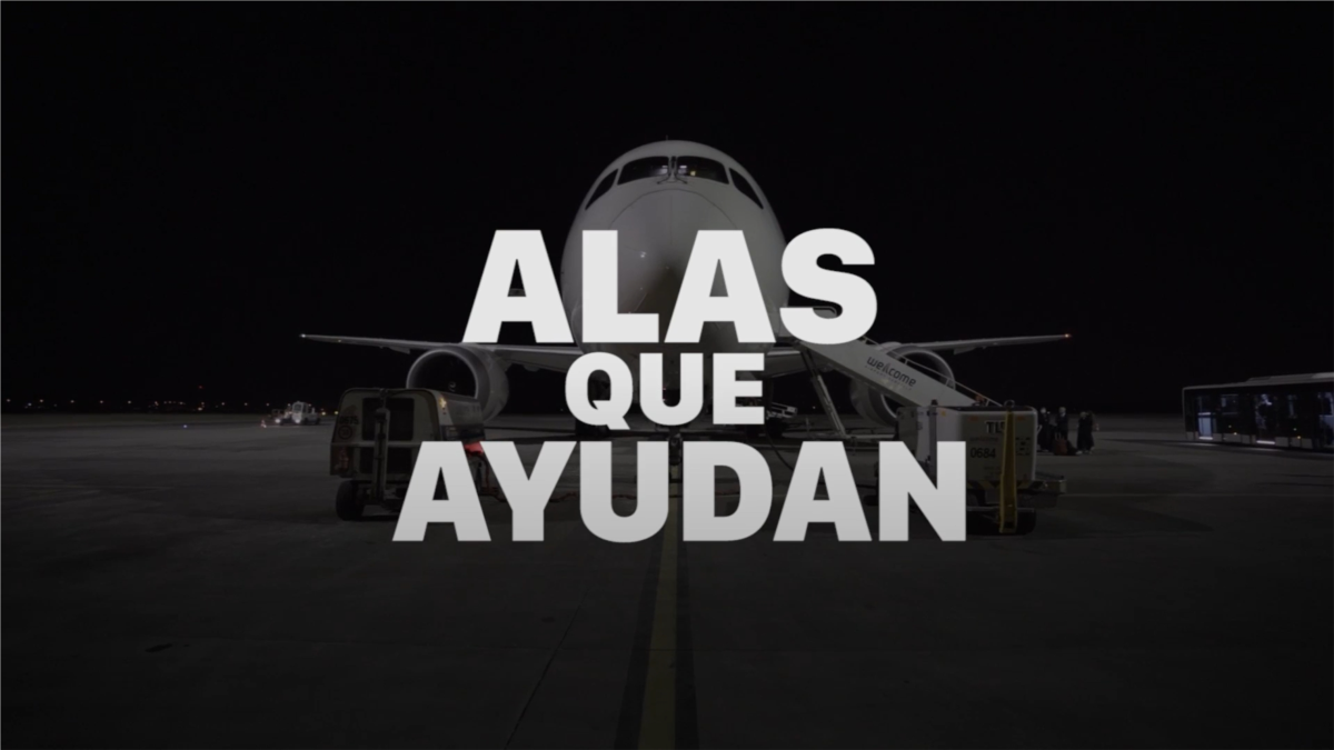 Documental de la VOA Alas que ayudan