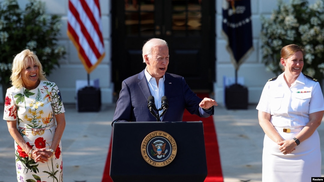 U.S. President Joe Biden delivers remarks during an Independence Day celebration on the South Lawn of the White House in Washington, July 4, 2022. 