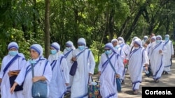Las Hermanas de la Caridad de Santa Teresa de Calcuta al llegar a Costa Rica. el 7 de junio de 2022. [Foto: Cortesía del padre Sunil Kumar Adugula]
