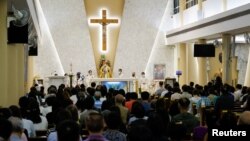 香港監察：港宗教自我審查 學校沖淡宗教教育 推動宗教“中國化”