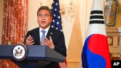 박진 한국 외교부 장관이 지난달 13일 미국 워싱턴 D.C. 방문 중 국무부 청사에서 기자회견하고 있다. (자료사진)