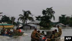 بنگلہ دیش کے سیلاب سے متاثرہ علاقوں میں فوج امدادی سرگرمیوں میں حصہ لے رہی ہے۔ 19 جون 2022