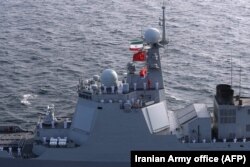 中國、俄羅斯和伊朗海軍在印度洋舉行聯合軍演。（2022年1月21日）