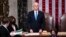 Foto Achiv: Vis Prezidan Mike Pence retounen nan La Chanm apre minwi 7 Janvye pou finn setifye rezilta eleksyon an. 