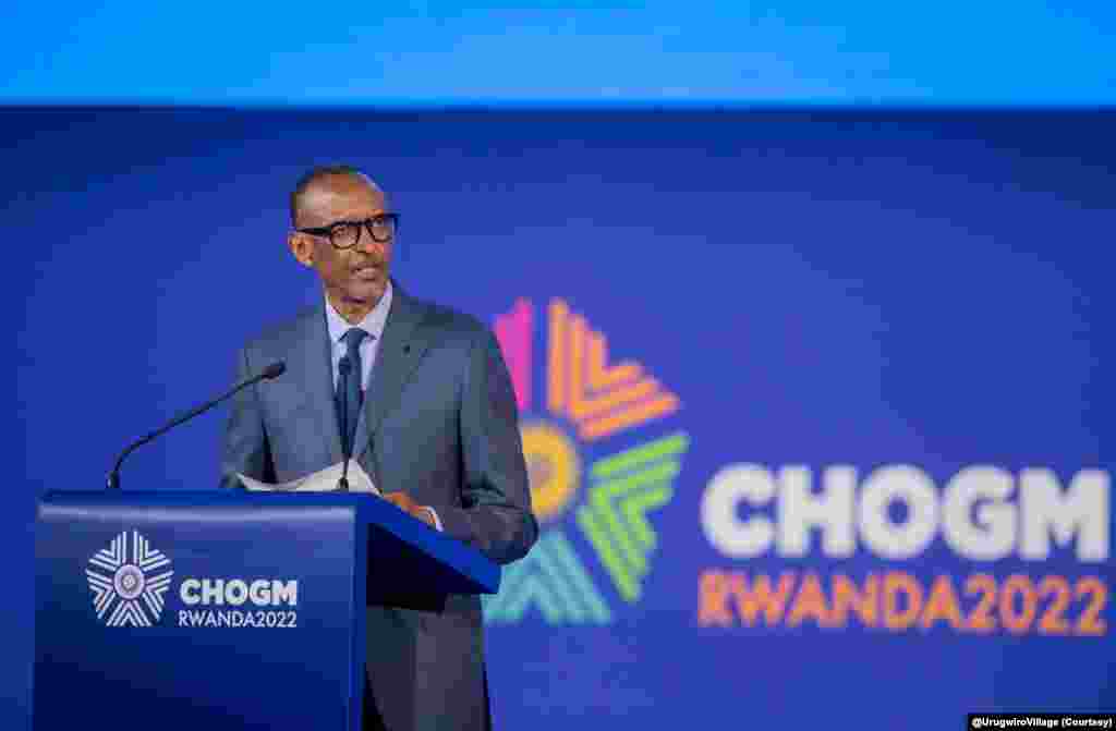 Mu birori vyugurura CHOGM vyabereye muri Kigali Convention Centre, prezida w&#39;u Rwanda Paul Kagame yabwiye abitabiriye inama y&#39;uno mwaka ko U Rwanda rwishimiye kubakira mu nama ya CHOGM igira 26. CHOGM y&#39;uno mwaka, igize iya gatandatu ibereye ku mugabane wa Afurika, n&#39;iya mbere ibaye kuva ikiza ca COVID-19 caduka.&nbsp; &nbsp;