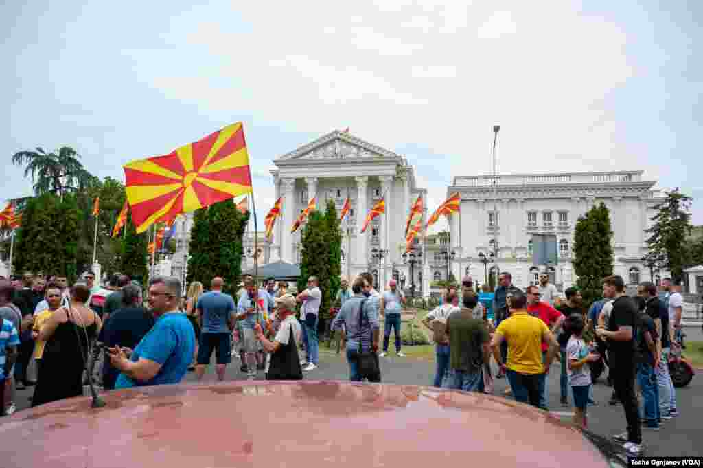 Traffic Blockade at the Government of N. Macedonia, Rally against the French proposal for EU negotiations