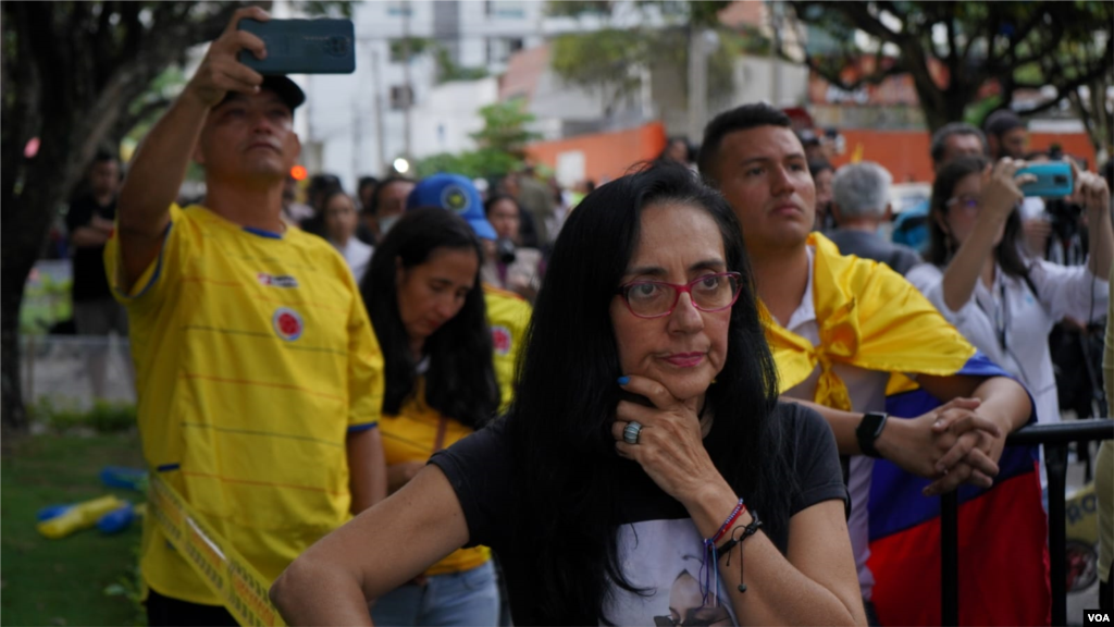 Opositores de Gustavo Petro con un sinsabor tras el resultado electoral. Foto: Hugo Echeverry