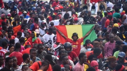 Guinée: Des manifestations contre la junte paralysent Conakry