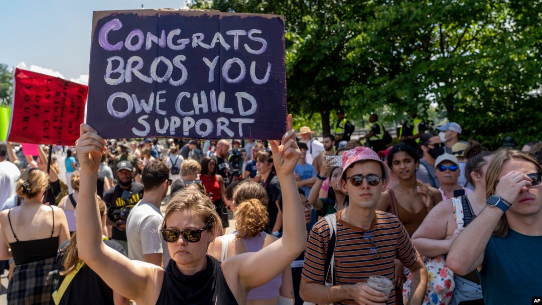 Abortion-rights protesters demonstrate outside the Supreme Court in Washington, June 25, 2022. 