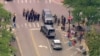 6 ubijenih i više od 20 ranjenih u pucnjavi na prazničnu paradu u Chicagu