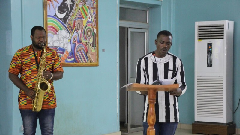 Au Togo, les autorités veulent bannir l'obscénité dans la musique et le cinéma
