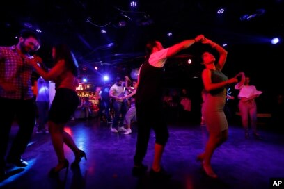 Syrians Find Hope, Healing in Dance