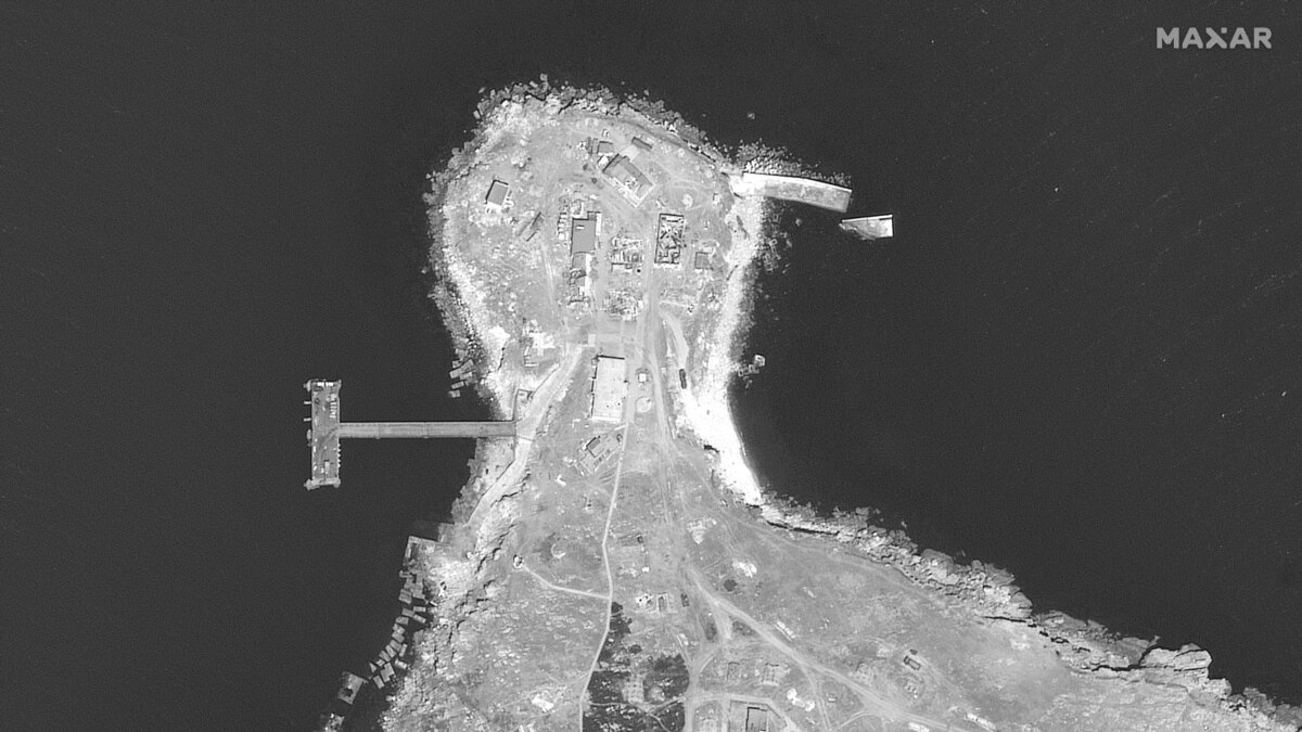 Russia Withdraws from Ukraine's Snake Island - Vimarsana News