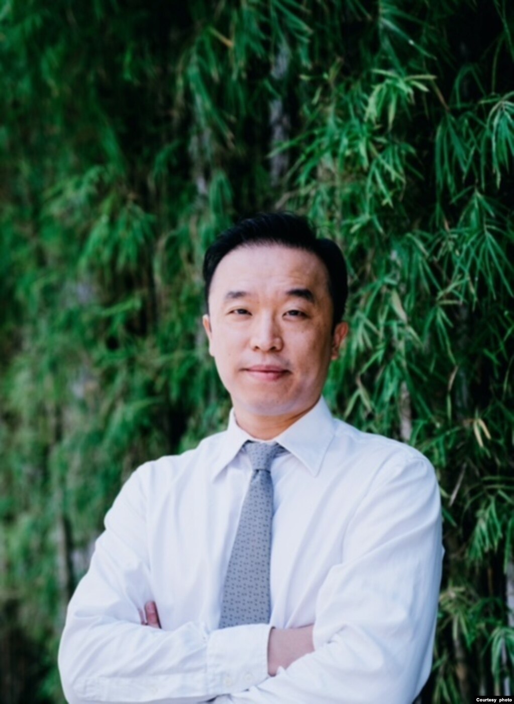 新加坡国立大学李光耀公共政策学院助理教授柳庸煜。（柳庸煜提供）(photo:VOA)
