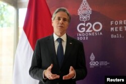Энтони Блинкен выступает на форуме G20, Нуса-Дуа, Бали, Индонезия, 8 июля 2022 года