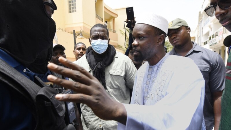Accusé de viol, l'opposant Ousmane Sonko comparait au tribunal de Dakar