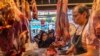 Since Russia invaded Ukraine and disrupted global food and energy supply chains, Egypt&rsquo;s Cairo Chamber of Commerce says consumer demand for meat is 50% lower than last year, with some livestock prices soaring by 30% or more. (Hamada Elrasam/VOA)