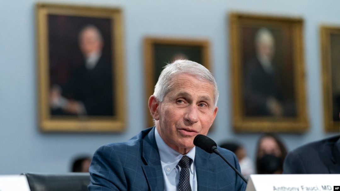 ARSIP - Dr. Anthony Fauci, Direktur Institut Nasional Alergi dan Penyakit Menular AS, di Gedung Capitol, Washington, 11 Mei 2022. (Foto AP/Jacquelyn Martin, File)